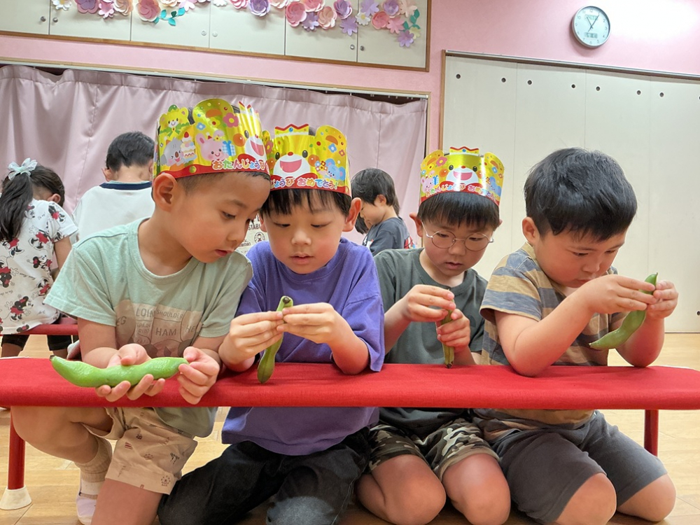 5月生まれのお誕生日会・食育～春野菜～
