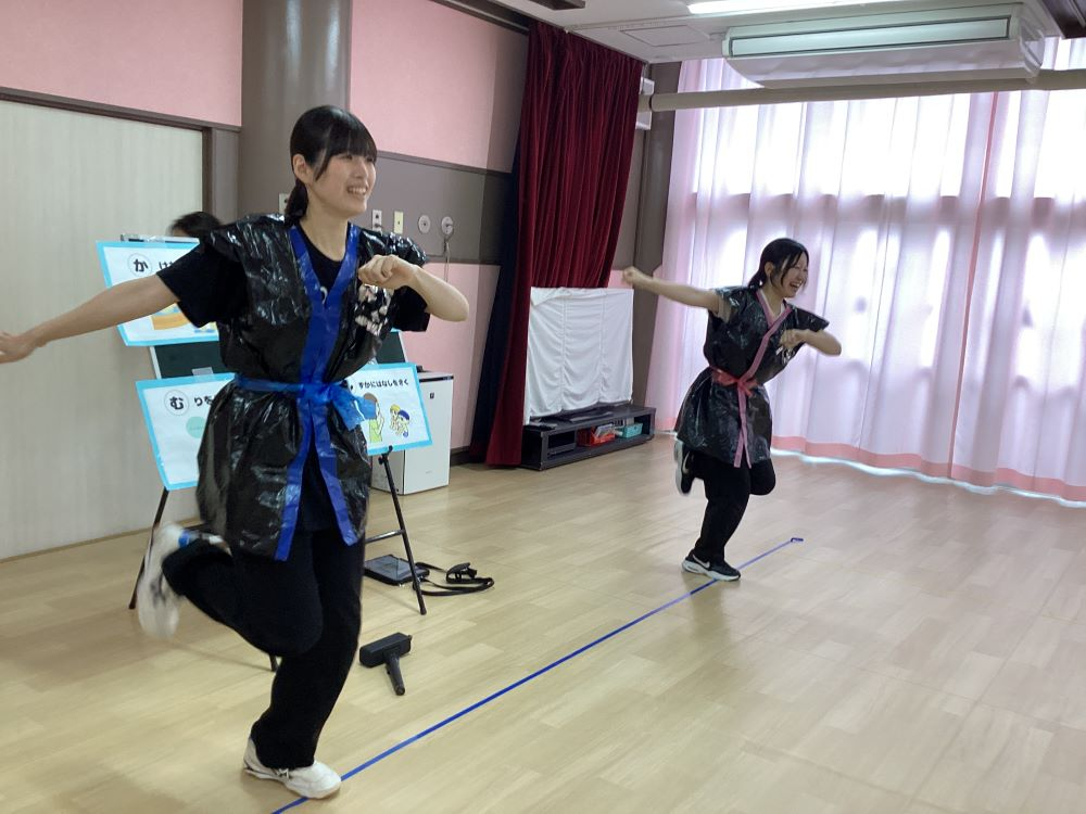 プール開き